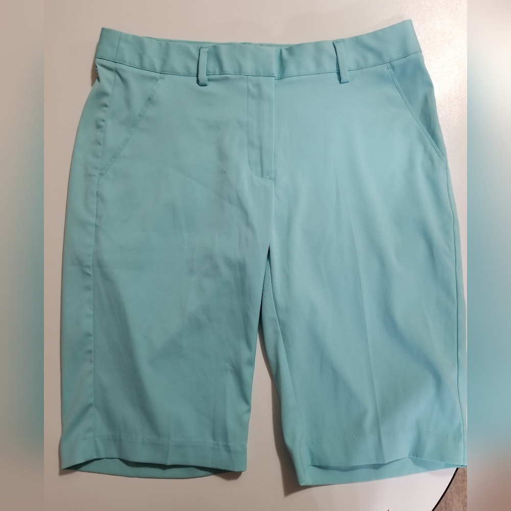 Greg Norman Collection Aqua Women's Bermudas Golf Athleisure